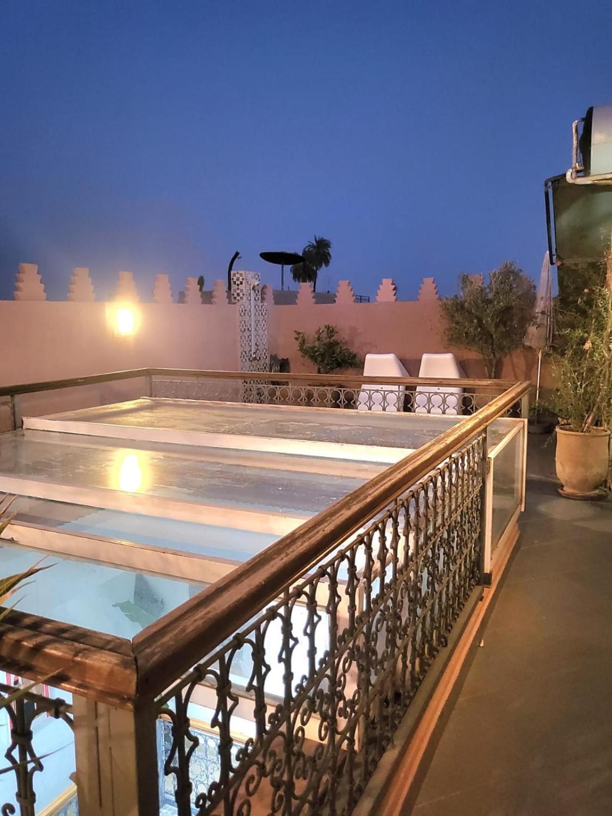 Riad Melilo Avec Piscine Chauffee Marrakesch Exterior foto