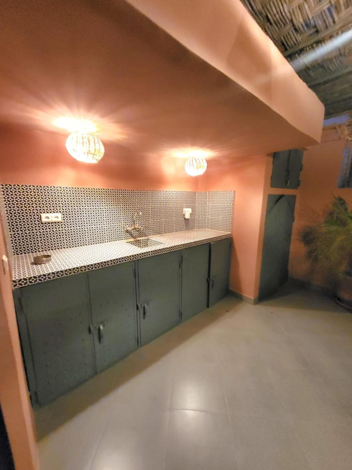 Riad Melilo Avec Piscine Chauffee Marrakesch Exterior foto